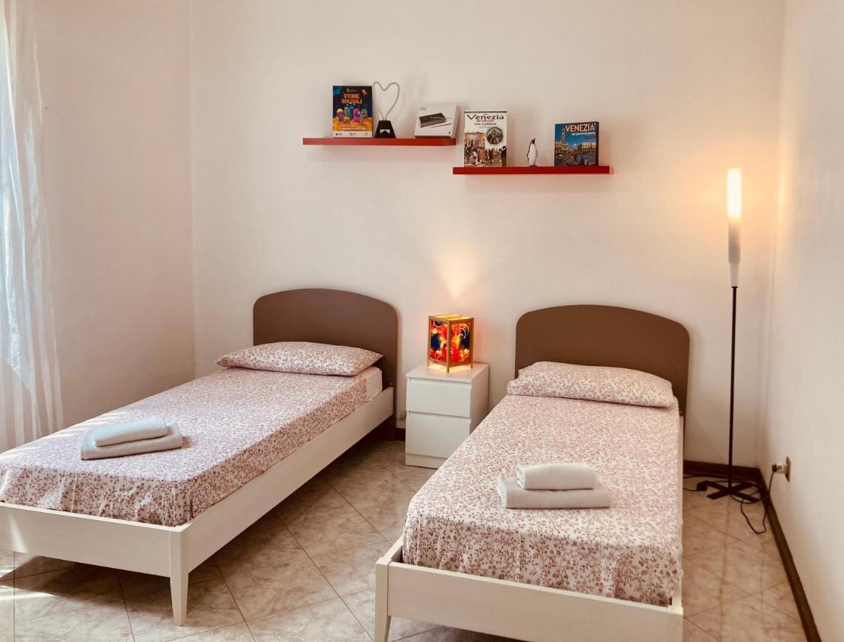 Ai Do Fradei Apartment Местре Екстериор снимка