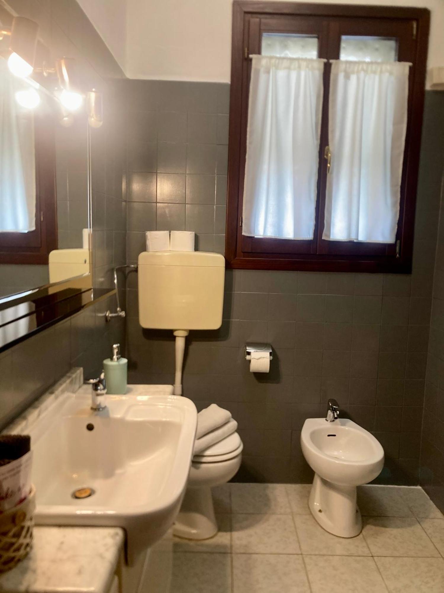 Ai Do Fradei Apartment Местре Екстериор снимка